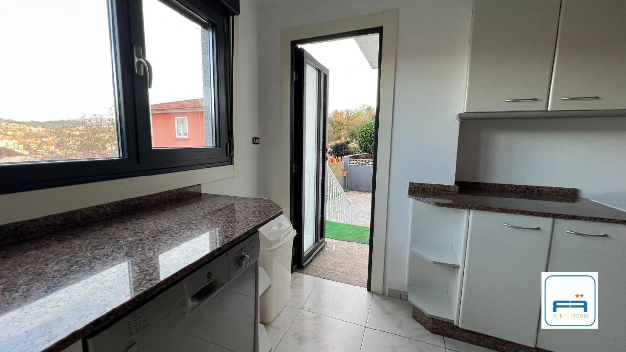 Amplia Casa De 9 Hab, Cabral. Villa Vigo Bagian luar foto